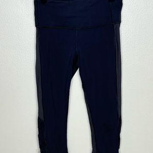 Lululemon Black Workout Capris With Mesh Side Detail Size 4